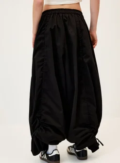 Oversized twill barrel-leg pant