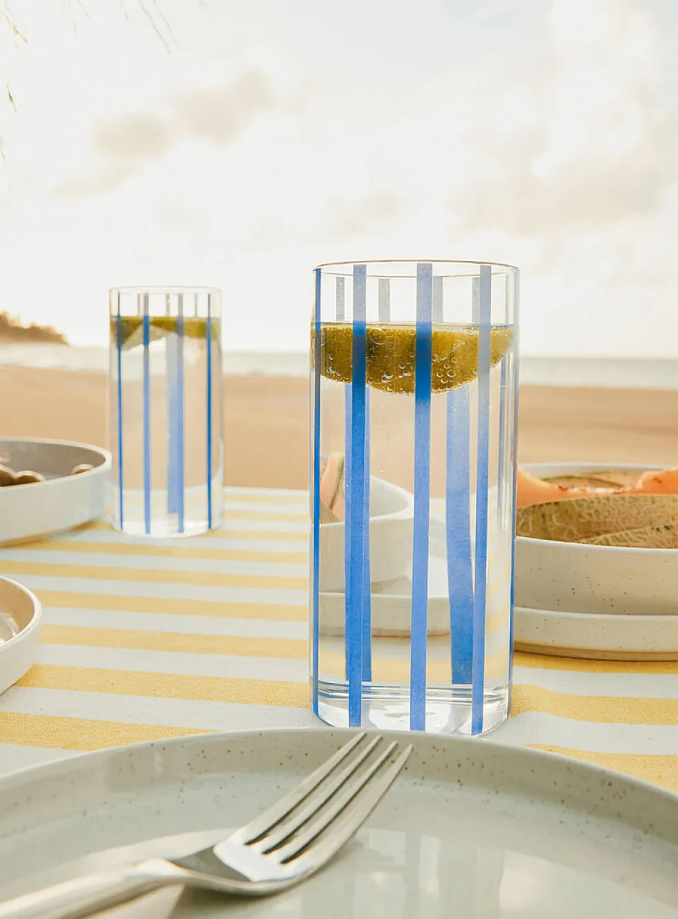 Parasol-stripe glasses