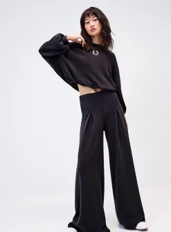 Peach-skin wide-leg pant