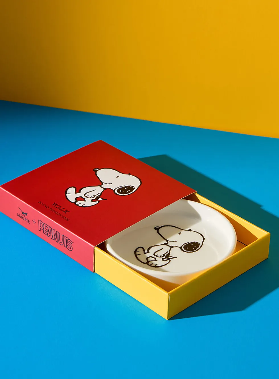 Peanuts Walk small tray