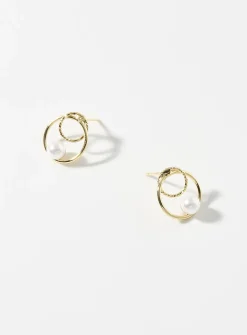 Pearl interlaced hoops