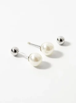 Pearly bead silver earrings