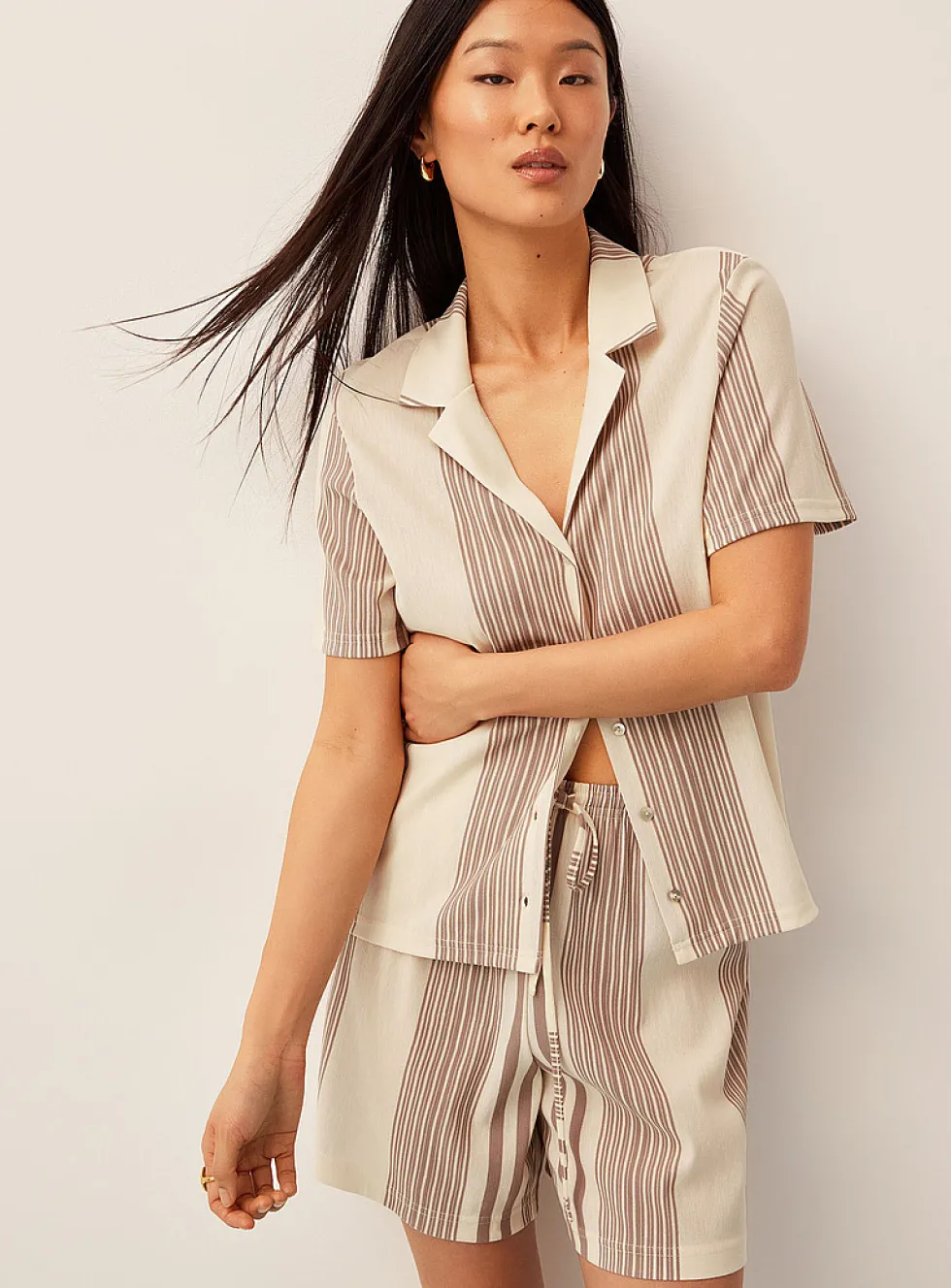 Piqué knit notched collar boxy-fit blouse