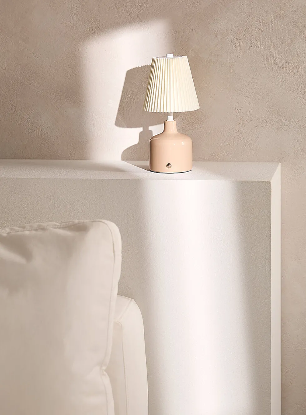 Pleated lampshade rechargeable touch table lamp