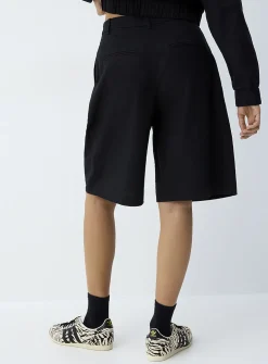 Pleated linen-blend Bermuda short