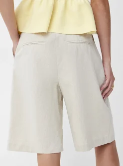 Pleated linen-blend Bermuda short