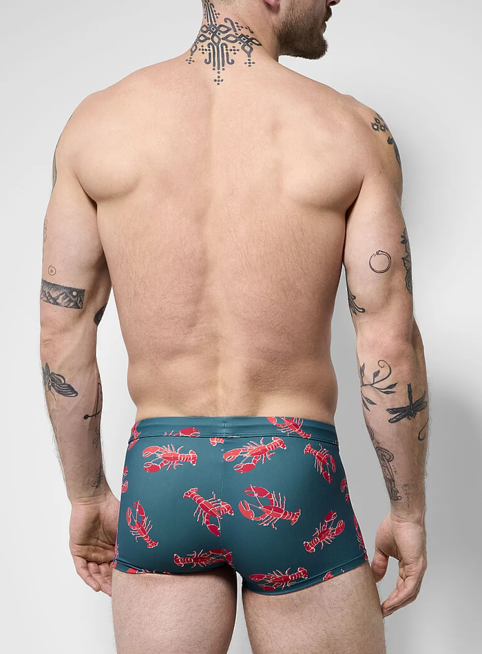 Printed fitted swim trunk