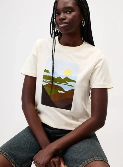 Printed tee