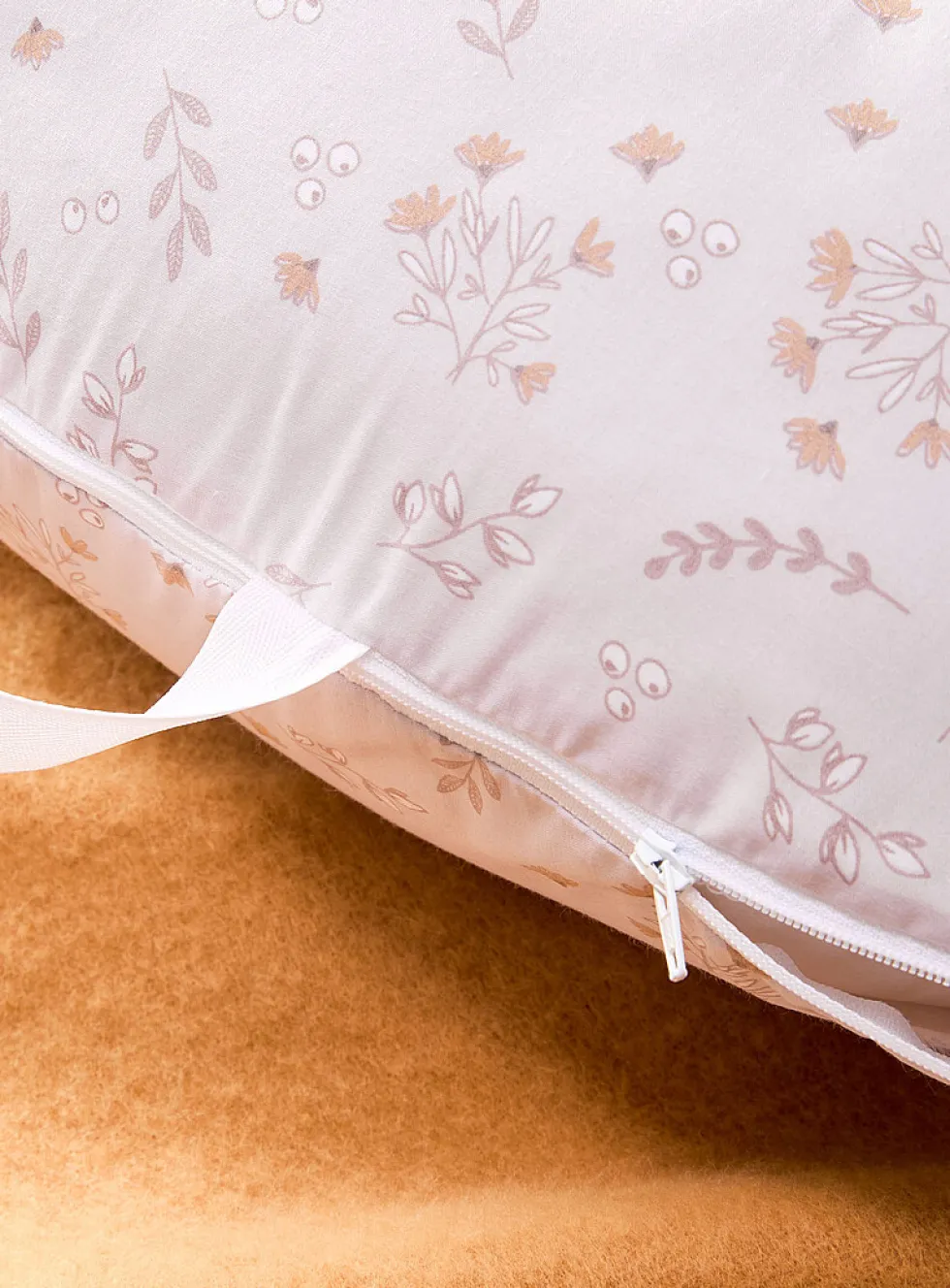 Pure cotton nursing pillow