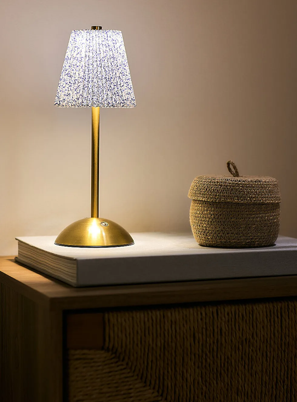 Rechargeable touch lamp with pleated floral shade