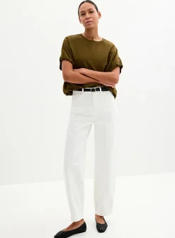 Rina embossed seaming solid white jean
