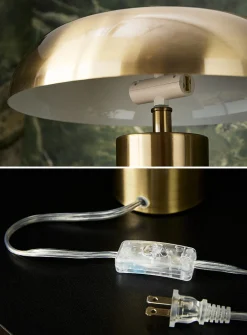 Round metal table lamp
