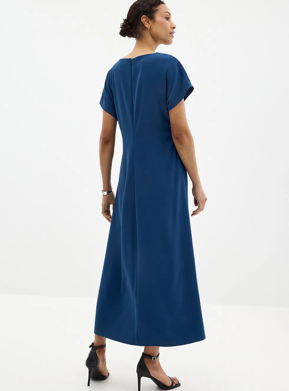 Ruched waist maxi dress