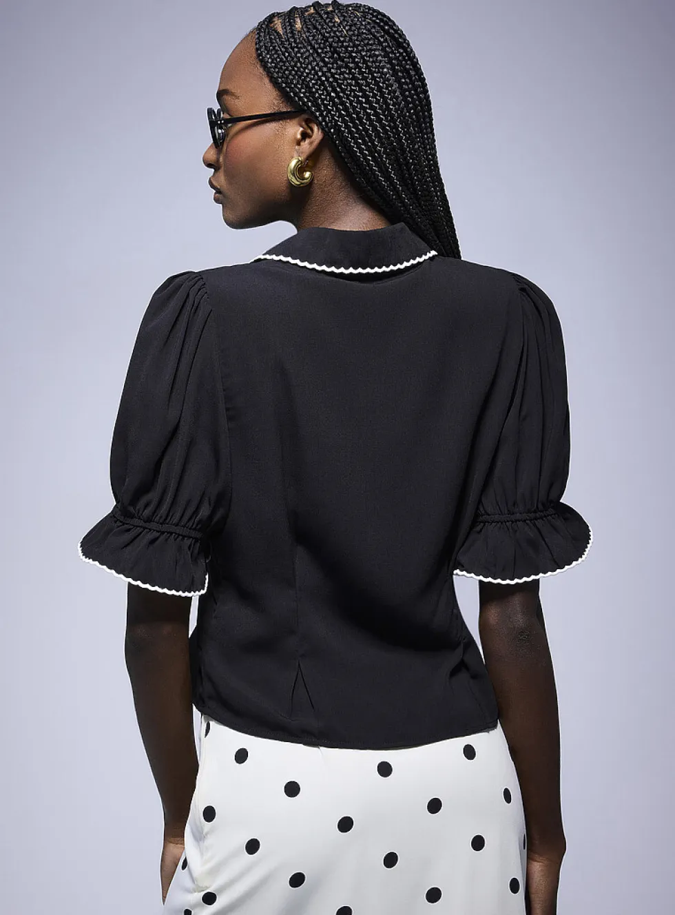Scalloped-trim puff-sleeve blouse