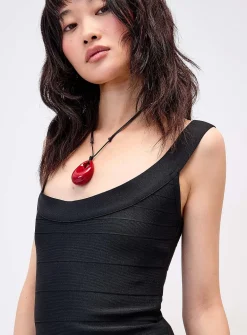 Scoop-neck fitted bandage dress