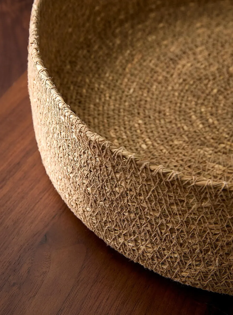 Seagrass large round basket