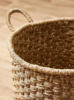 Seagrass round woven basket
