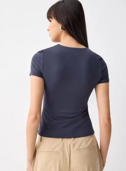 Second skin high neckline T-shirt