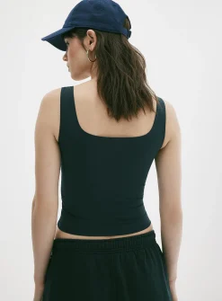 Second-skin square-neck cropped cami