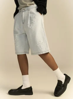 Sewn-cross pleated jort