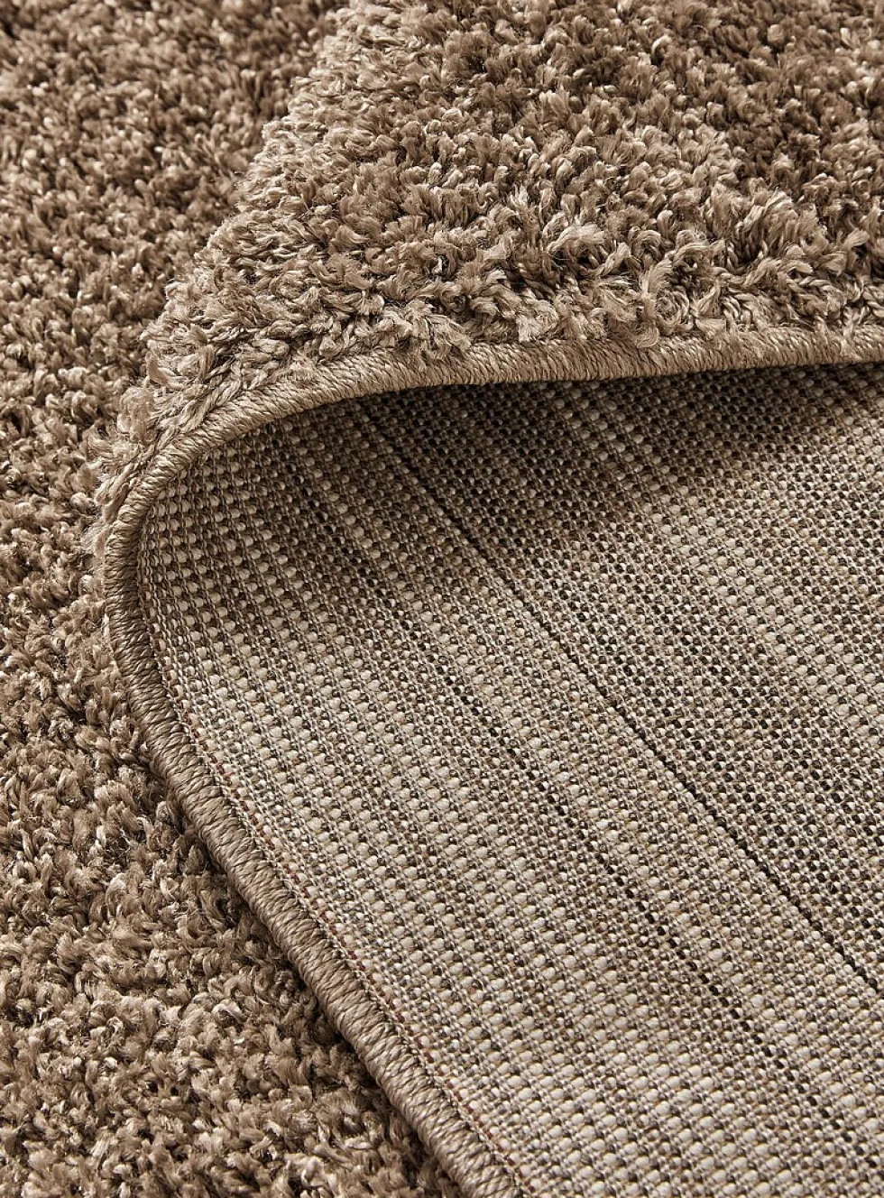 Shiny plain shag rug