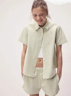 Short-sleeve poplin shirt