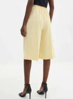 Silky pleated long Bermuda short