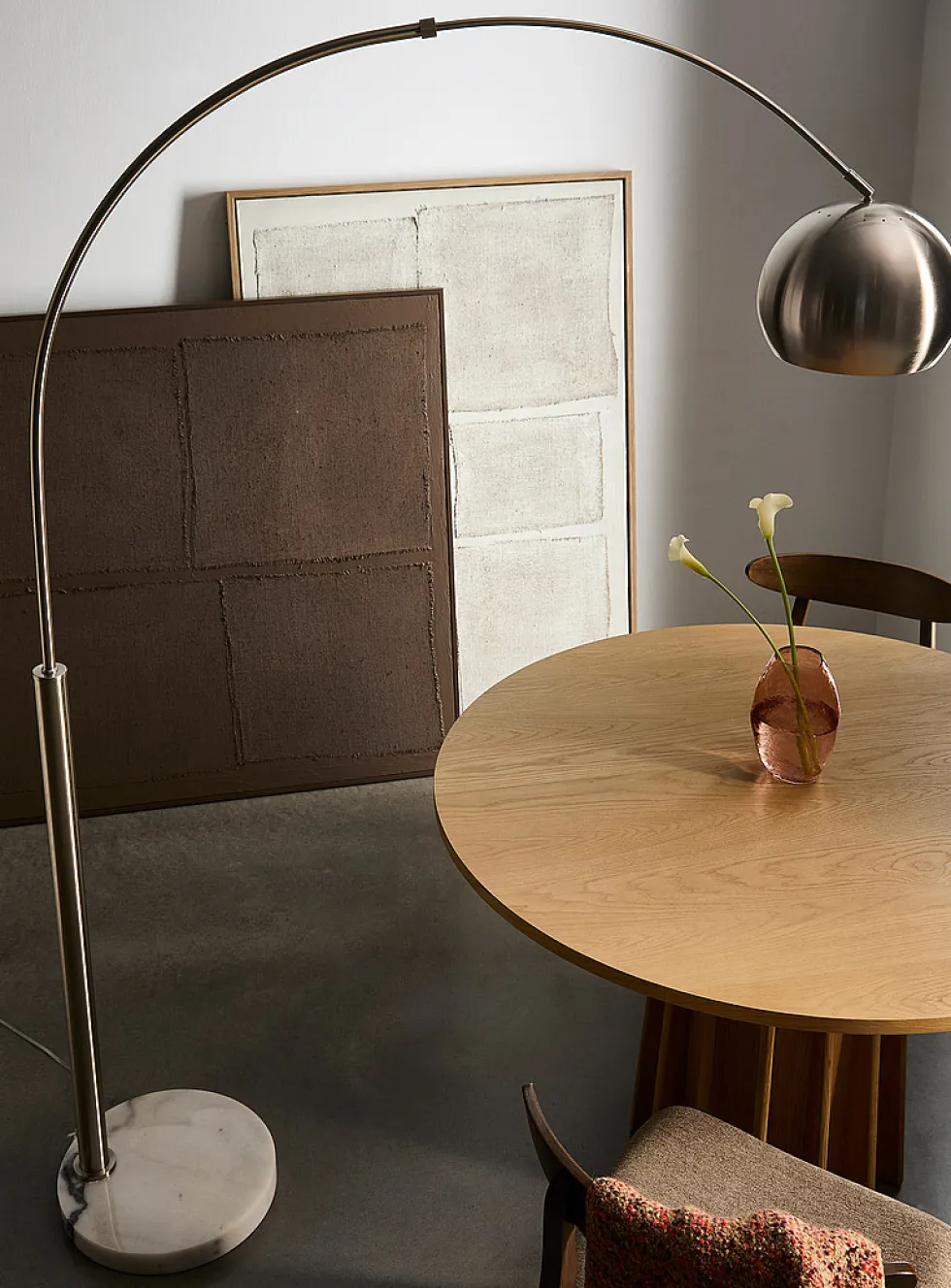 Silver curved floor lamp