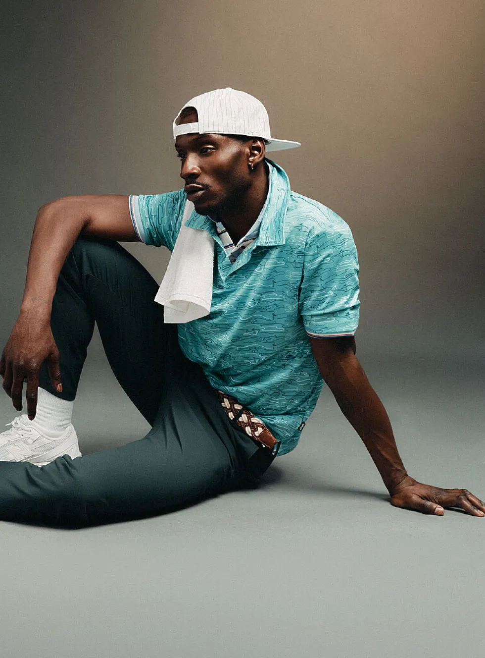Small patterns golf polo