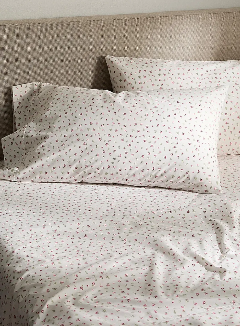 Small roses percale plus sheet