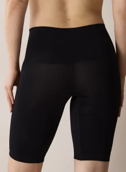 Smooth Comfort high-waist control short