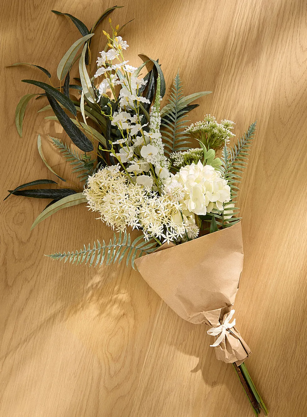 Soft hydrangea artificial bouquet