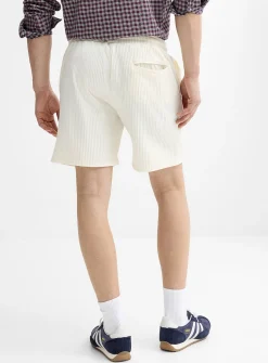 Solid rib-knit short
