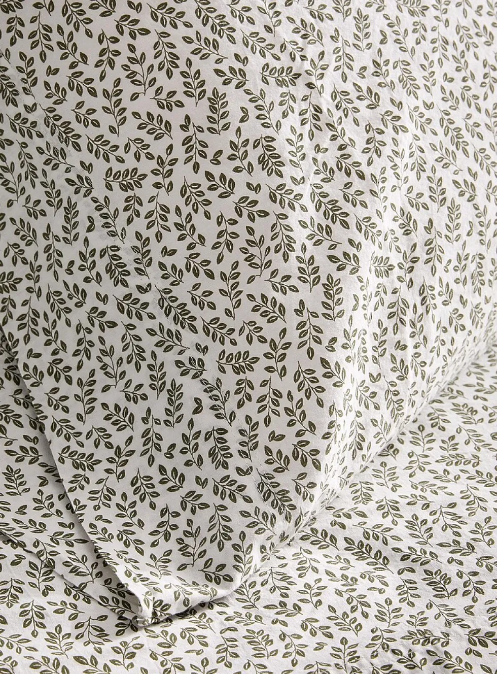 Soothing foliage sheet set