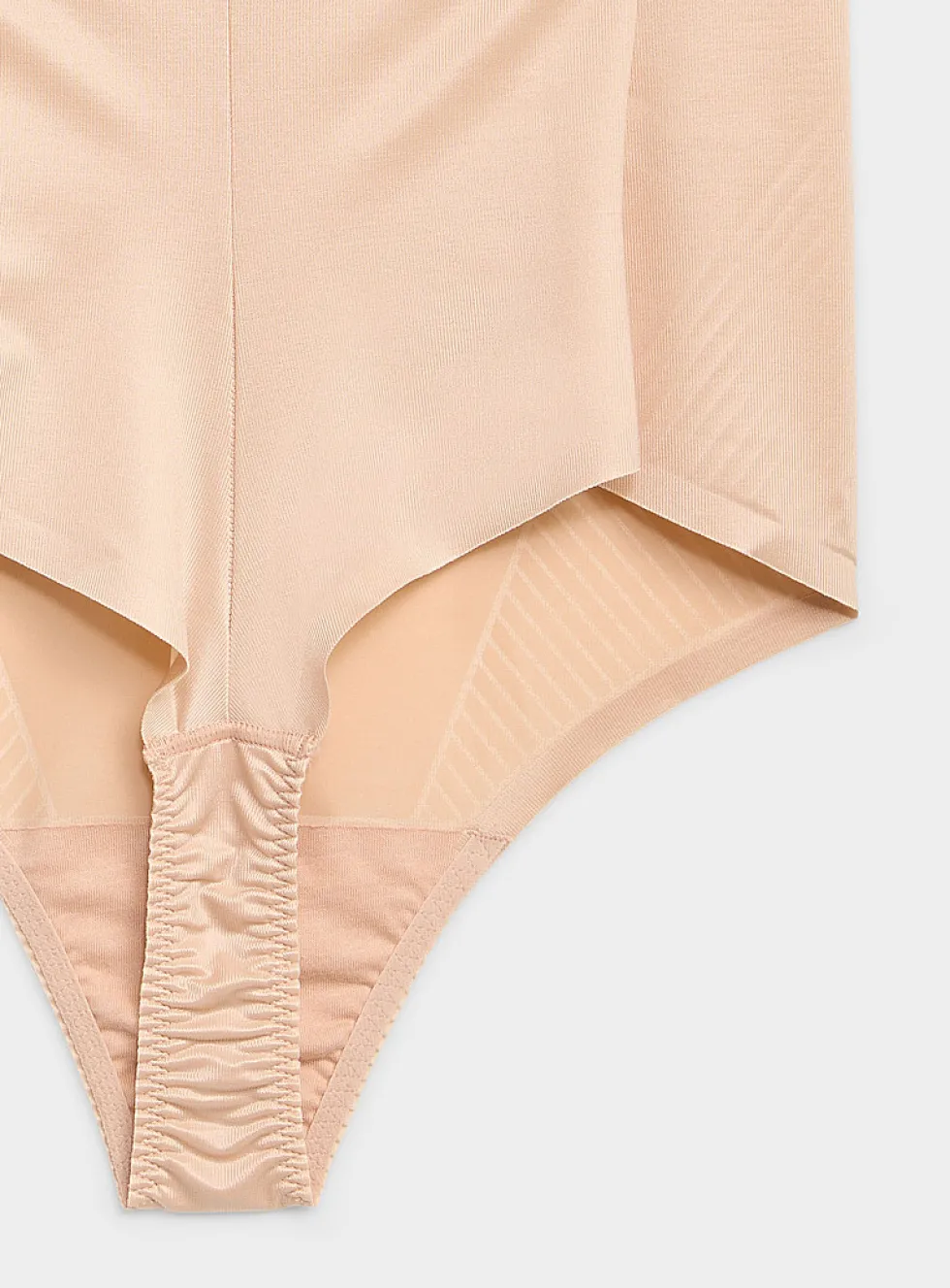 SPANXshape™ ultra-high-waist control thong