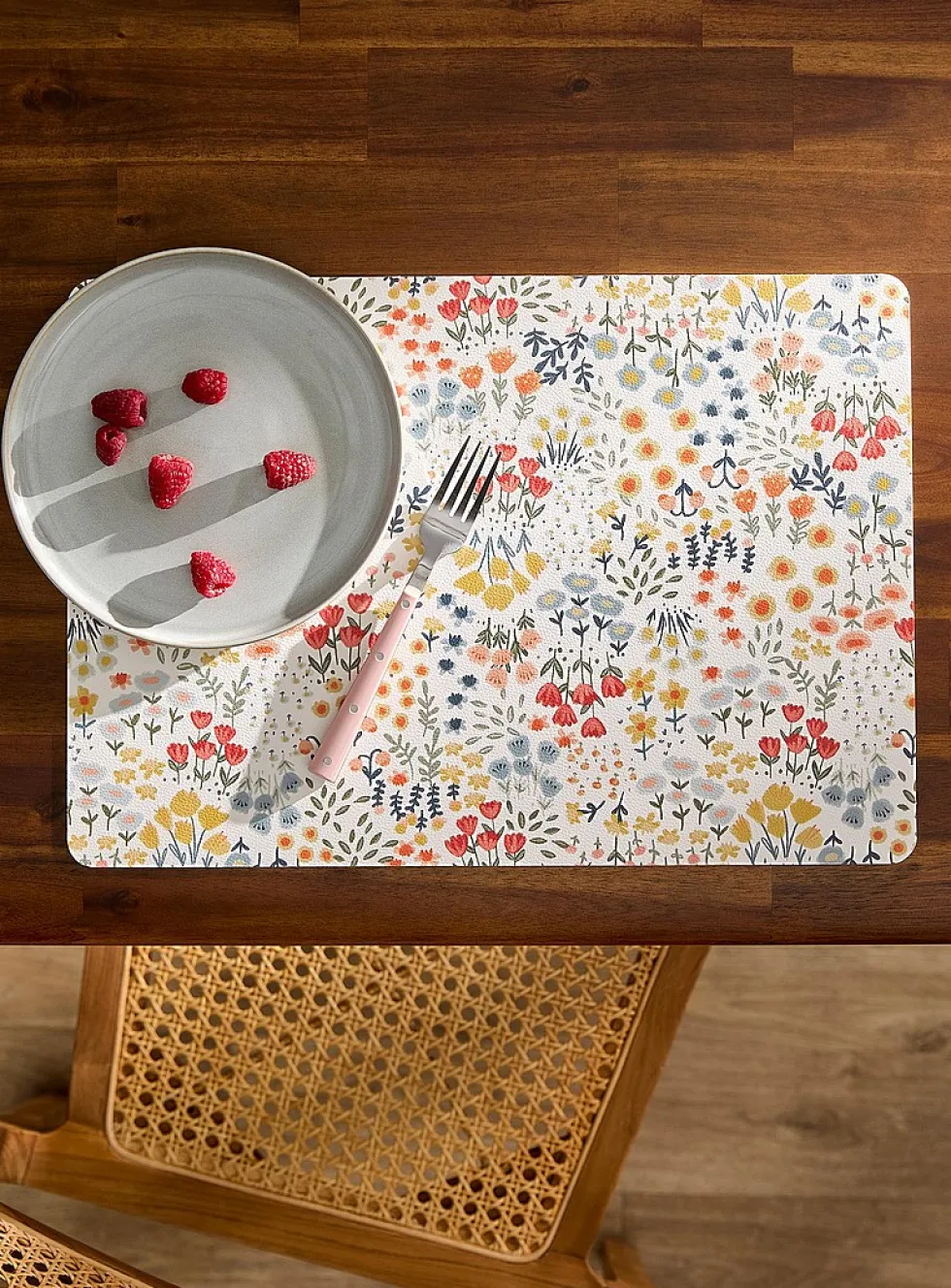 Spring flowers placemat