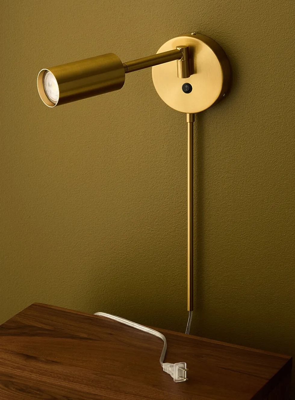 Stanly articulated arm single-beam light fixture