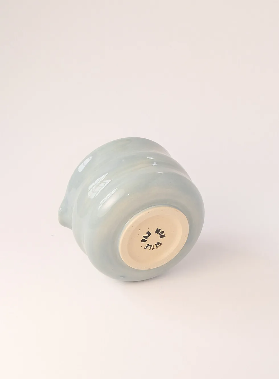 Stoneware matcha bowl