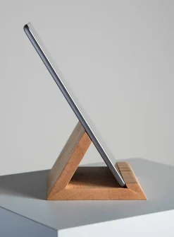 Tablet holder