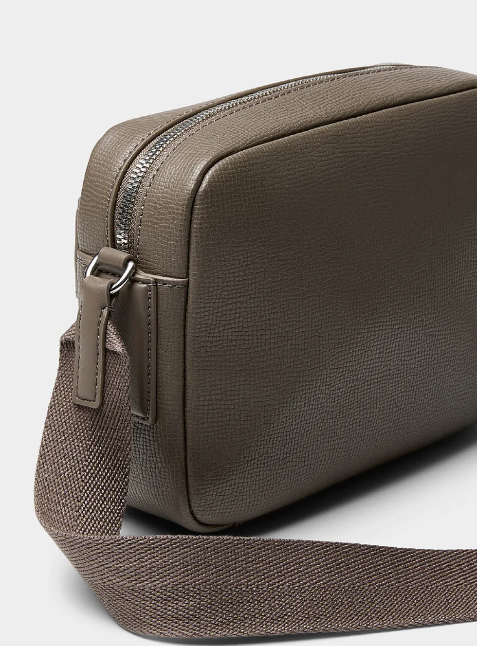 Taupe grained leather reporter bag