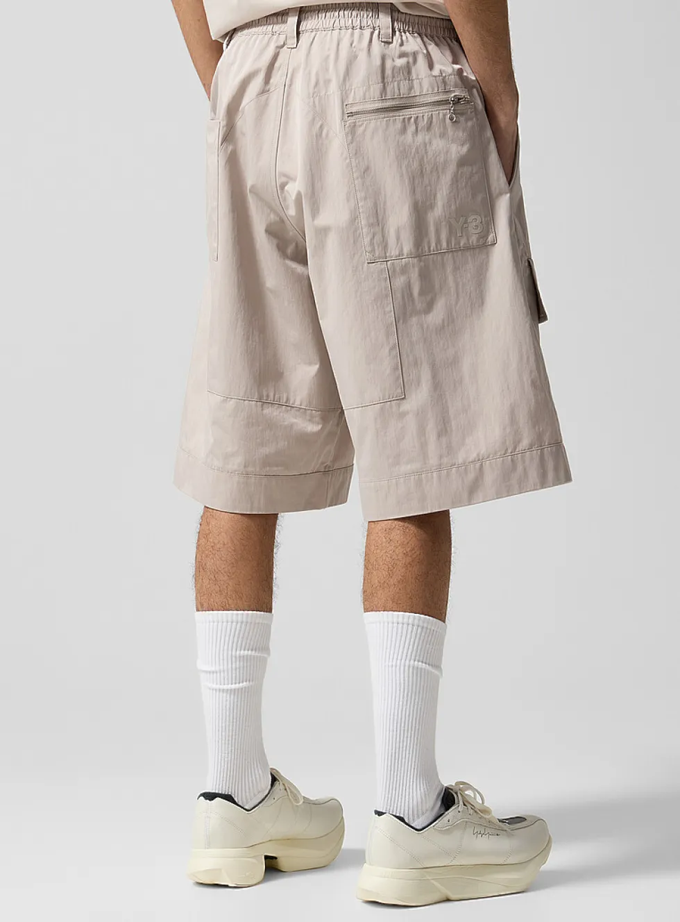 Technical fabric cargo Bermuda short