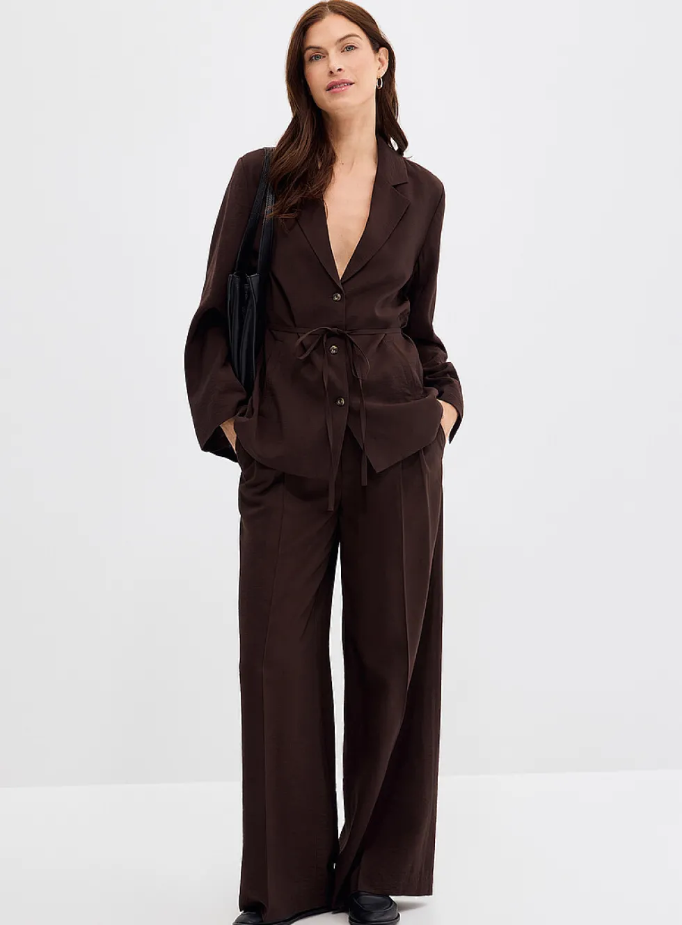 Thin belt flowy hammered blazer