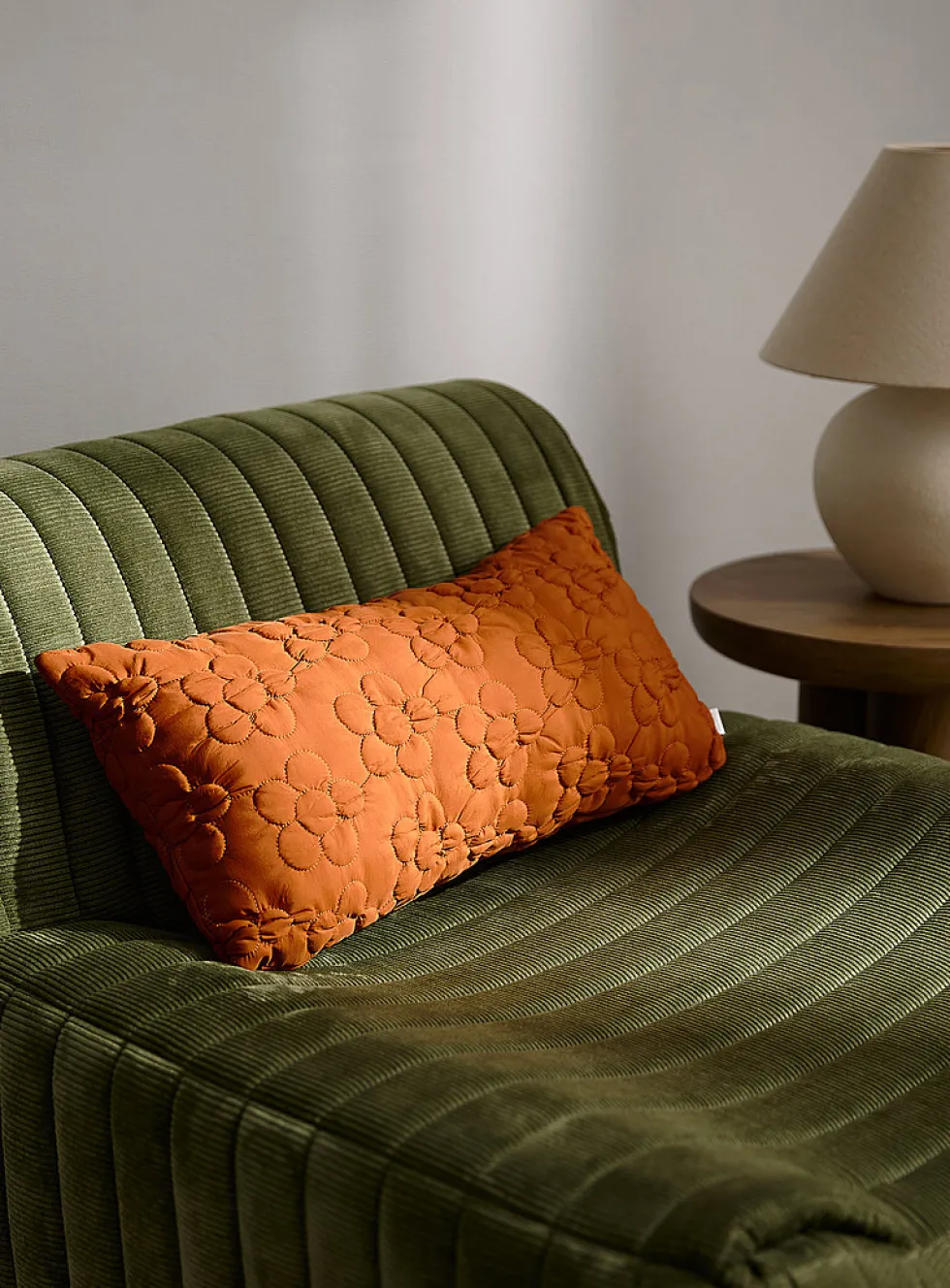 Thin canvas quilted floral removable-cover cushion