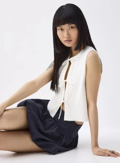 Three bows sweater vest