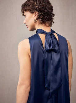 Tie-neck satiny dress