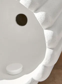 Tiramisu banded indoor/outdoor planter