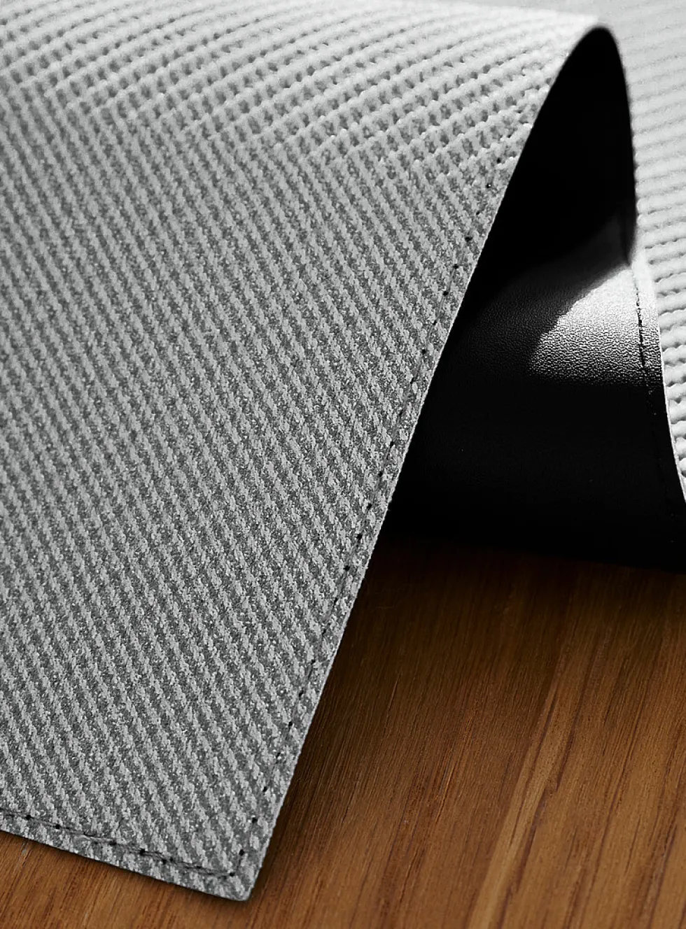 Two-tone placemat