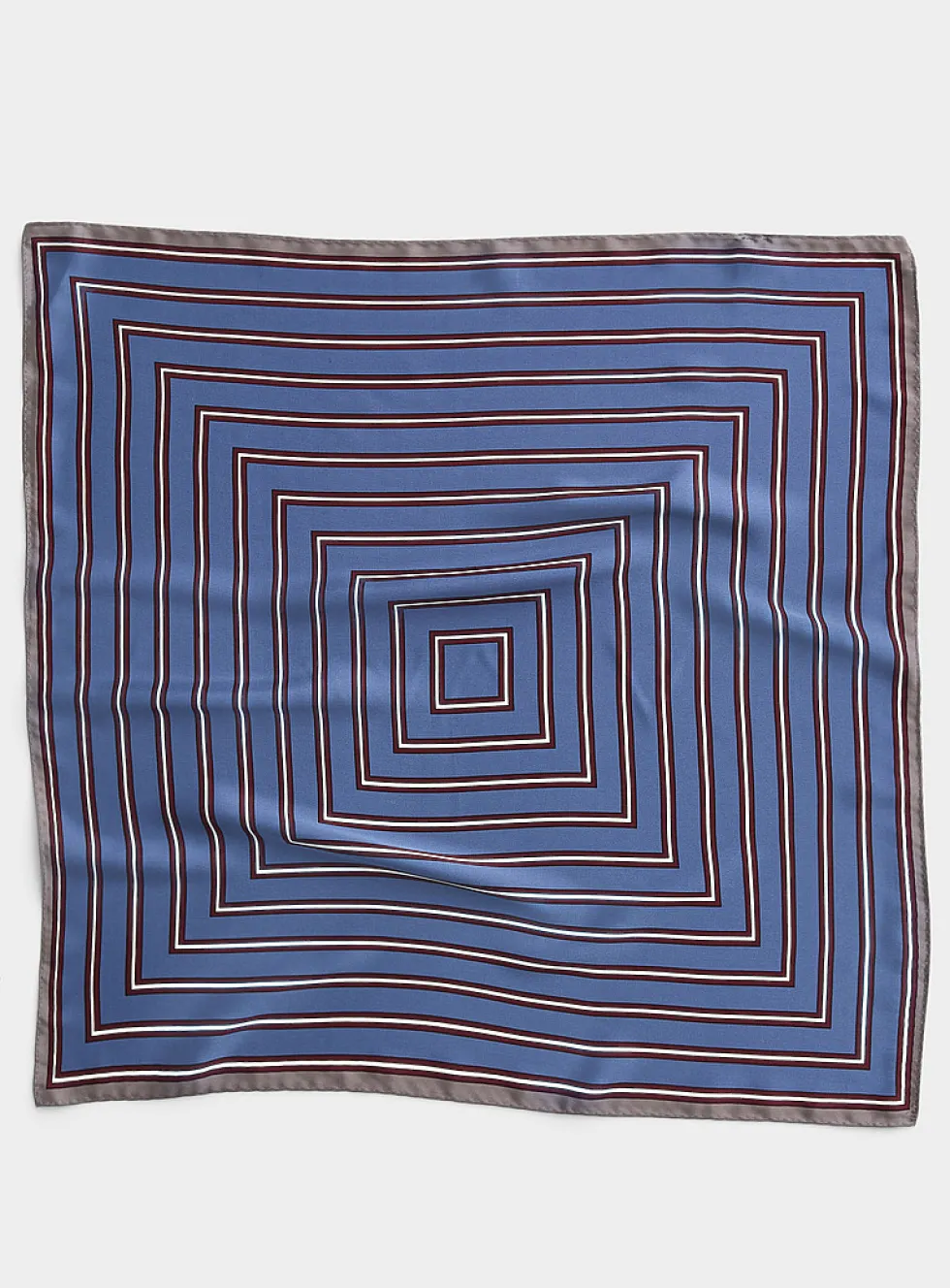 Two-tone stripe neckerchief