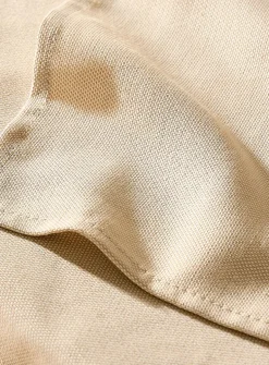Two-tone woven tablecloth