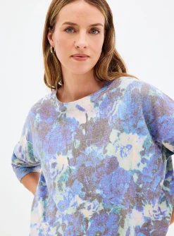 Vintage flowers plush sweater